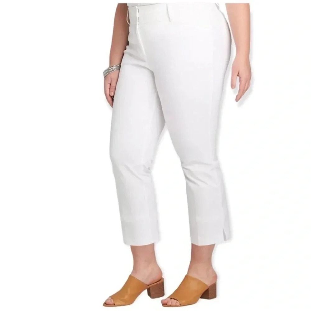 LANE Bryant crop pants 4 Season Collection white stretchy NEW condition size 24